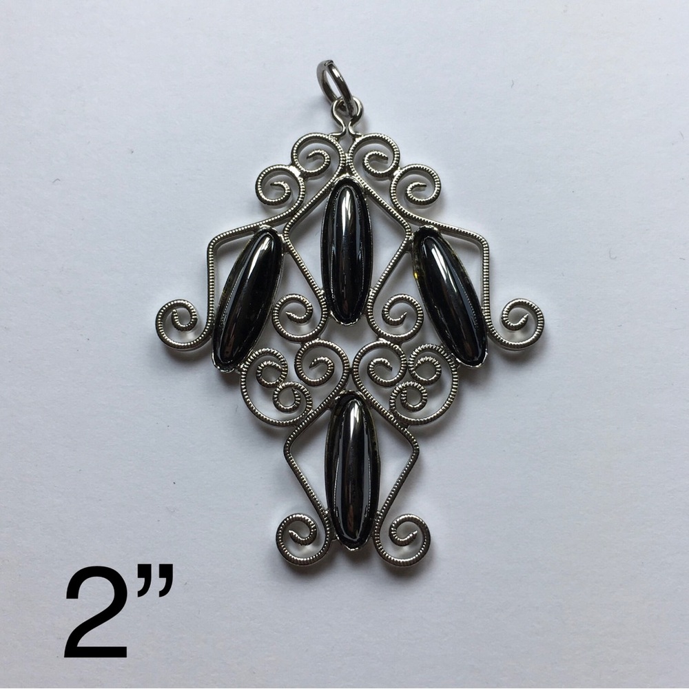 Vintage Signed Paradise Art Deco Oval Oblong Cabochons & Filigree Wire Pendant